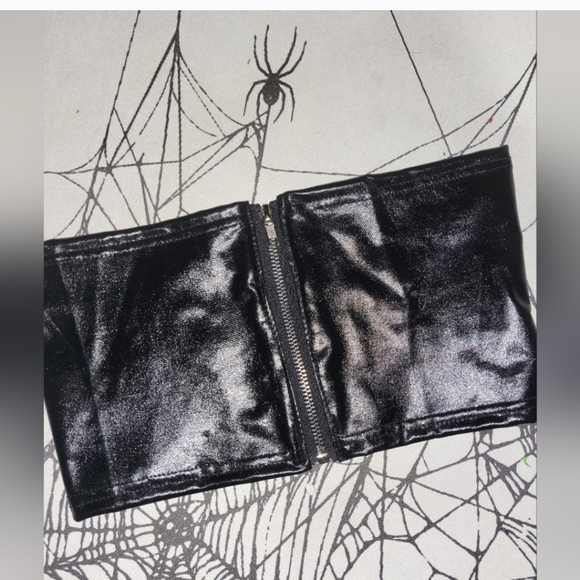 Dolls Kill Faux Leather Zipper Bandaue (S)(NWOT) - Picture 3 of 4